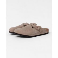 Klapki męskie Birkenstock Boston Tabacco. Brązowe klapki męskie Birkenstock, z materiału. Za 715.00 zł.