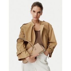 Torebka MICHAEL Michael Kors. Brązowe torebki do ręki damskie MICHAEL Michael Kors, bez wzorów, klasyczne, bez dodatków. Za 1,239.00 zł.