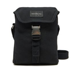 Saszetka Calvin Klein Jeans. Czarne saszetki męskie Calvin Klein Jeans, z jeansu, młodzieżowe, małe. Za 209.99 zł.