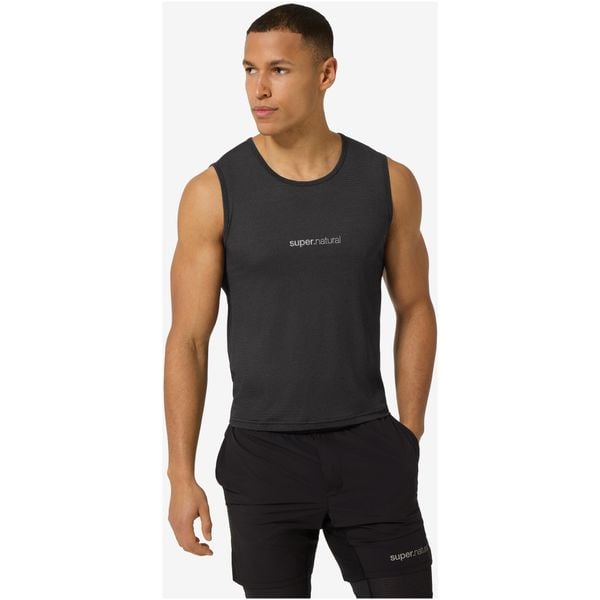 Koszulka męska SUPER.NATURAL M Universal Under. Czarne koszulki sportowe męskie super.natural, l, bez wzorów, z elastanu, bez kołnierzyka, bez ramiączek, na fitness i siłownię. Za 299.99 zł.