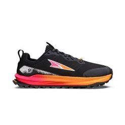 Buty do biegania damskie Altra Lone Peak 9+. Czarne obuwie sportowe damskie Altra, bez wzorów, z materiału, do biegania. Za 941.00 zł.