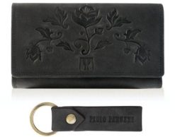 Zestaw prezentowy dla kobiet ZUP-95-BL portfel damski skórzany T-05-BL breloczek do kluczy T-87-HBL. Portfele damskie Paolo Peruzzi, bez wzorów. Za 168.93 zł.