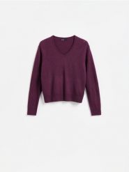 Sweter z wełny merino - burgundowy. Czerwone swetry damskie Reserved, l, bez wzorów, z wełny, bez kołnierzyka, bez ramiączek, bez kaptura. Za 169.99 zł.