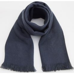 Szalik - Granatowy. Niebieskie szaliki i chusty damskie Reserved, bez wzorów. Za 59.99 zł.