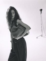 Skórzana torebka - brązowy. Brązowe torebki shopper damskie Reserved, bez wzorów, ze skóry, bez dodatków. Za 359.99 zł.