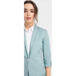 Taliowany żakiet z rękawem 3/4. Żakiety damskie marki Orsay. Za 149.99 zł.