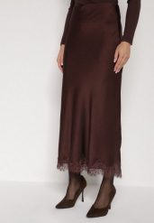 Brązowa Satynowa Spódnica z Koronkowym Zdobieniem Silfera. Brązowe spódnice damskie Born2be, l, z aplikacjami, z koronki, klasyczne, maxi, dopasowane. Za 119.99 zł.