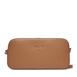 Torebka Patrizia Pepe. Brązowe listonoszki damskie Patrizia Pepe, bez wzorów, bez dodatków. Za 759.99 zł.