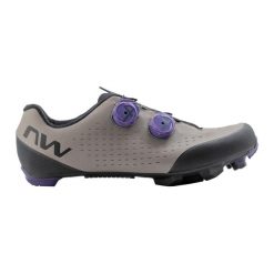 Buty rowerowe MTB męskie Northwave Rebel 3. Brązowe buty sportowe męskie Northwave, bez zapięcia, rowerowe. Za 882.50 zł.