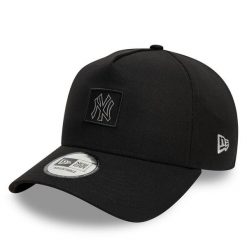 Czapka z daszkiem New Era. Czarne czapki i kapelusze damskie New Era, bez wzorów. Za 99.99 zł.
