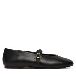 Baleriny Steve Madden. Czarne baleriny damskie Steve Madden, bez wzorów, bez obcasa. Za 319.99 zł.