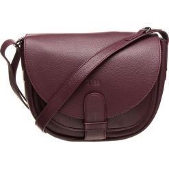 Skórzana torebka "Lady Top 2" w kolorze śliwkowym - 28 x 18 x 7,5 cm. Brązowe torby na ramię damskie marki BREE. W wyprzedaży za 500.95 zł.
