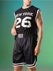 Szorty comfort w paski - czarny. Czarne szorty męskie Sinsay, l, bez wzorów. Za 39.99 zł.