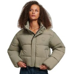 Damska krótka kurtka Superdry Cocoon. Zielone kurtki damskie Superdry., na zimę, xl, bez wzorów, z materiału, bez kaptura. Za 355.30 zł.