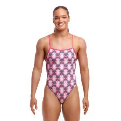 Strój kąpielowy damski jednoczęściowy na basen plażę Funkita. Białe kostiumy jednoczęściowe damskie FUNKITA, s, bez wzorów, sportowe, do pływania. Za 179.00 zł.