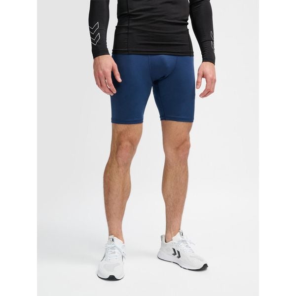 Szorty Hummel TE Topaz. Niebieskie buty sportowe męskie Hummel, xl, bez wzorów, na fitness i siłownię. Za 149.50 zł.