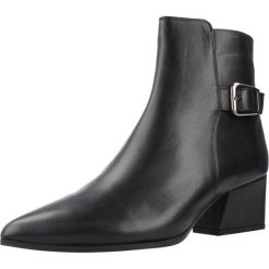 UNISA JOKELA STT Czarny. Czarne obuwie sportowe damskie Unisa, trekkingowe. Za 606.99 zł.