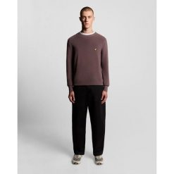 Sweter z okrągłym dekoltem Lyle & Scott Engineered Rib. Szare swetry przez głowę męskie LYLE AND SCOTT, l, bez wzorów, z dzianiny, bez kołnierzyka. Za 380.20 zł.