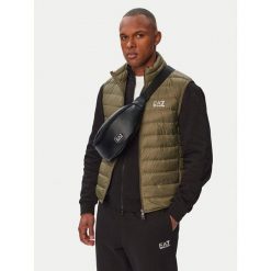 Nerka EA7 Emporio Armani. Czarne saszetki męskie EA7 Emporio Armani, młodzieżowe, małe. Za 284.99 zł.