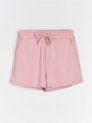 Szorty z wiązaniem w pasie soft touch - różowy. Czerwone szorty damskie Sinsay, l, bez wzorów, z dzianiny. Za 39.99 zł.