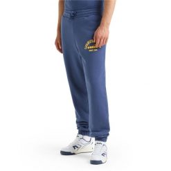 Spodnie dresowe DIADORA JOGGER PANT 1948 ATHL. CLUB. Niebieskie spodnie sportowe męskie Diadora, l, bez wzorów, z dresówki, na fitness i siłownię. Za 149.99 zł.