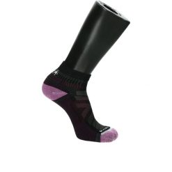 Skarpety turystyczne damskie Smartwool Hike. Czarne skarpety damskie Smartwool, bez wzorów, z wełny. Za 100.49 zł.
