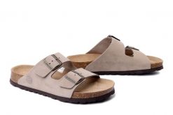 DR. BRINKMANN 600175-08 taupe, klapki damskie. Brązowe klapki damskie Dr. Brinkmann, bez wzorów, ze skóry, bez obcasa. Za 289.90 zł.