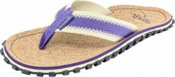 Gumbies Gumbies - damskie japonki CORKER - PURPLE 41. Fioletowe klapki damskie Gumbies, bez wzorów, bez obcasa. Za 139.99 zł.
