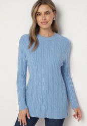 Niebieski Sweter z Wiskozą i Ozdobnym Splotem Savria. Niebieskie swetry damskie Born2be, bez wzorów, z jeansu, klasyczne, bez kołnierzyka, bez ramiączek, bez kaptura. Za 99.99 zł.