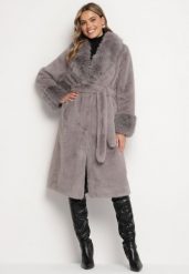 Szary Futerkowy Płaszcz z Szerokim Kołnierzem i Mankietami z Wiązanym Paskiem Viaruna. Szare płaszcze damskie Born2be, l, bez wzorów, z dzianiny, eleganckie, długie, bez kaptura. Za 239.99 zł.
