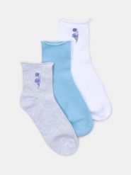 Skarpetki z haftowanym wzorkiem 3 pack - wielobarwny. Skarpety damskie Sinsay, bez wzorów. Za 12.99 zł.