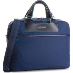 Torba na laptopa PIQUADRO - CA1903CE Blu. Niebieskie torby na laptopa męskie Piquadro, z materiału. W wyprzedaży za 709.00 zł.