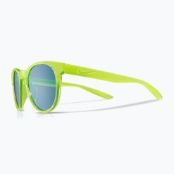 Okulary przeciwsłoneczne dziecięce Nike Horizon Ascent S. Zielone okulary przeciwsłoneczne dla dzieci Nike. Za 255.55 zł.