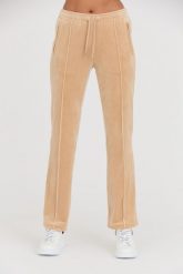 JUICY COUTURE Beżowe spodnie dresowe Tina Track Pants. Brązowe spodnie dresowe damskie Juicy Couture, s, bez wzorów, z dresówki. W wyprzedaży za 227.99 zł.