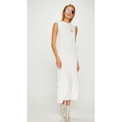 Puma - Sukienka. Szare sukienki damskie Puma, z bawełny, casualowe. W wyprzedaży za 239.90 zł.