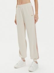 EA7 Emporio Armani Spodnie dresowe 6DTP74 TJZBZ 1120 Beżowy Regular Fit. Brązowe spodnie dresowe damskie EA7 Emporio Armani, xxl, bez wzorów, z dresówki. Za 349.99 zł.