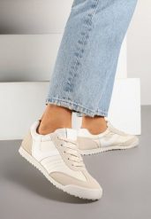 Beżowe Sneakersy w Stylu Kultowych Tenisówek Felandris. Brązowe obuwie sportowe damskie Born2be, z aplikacjami, z jeansu, tenisowe. Za 74.99 zł.