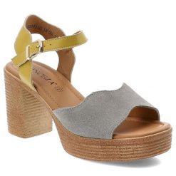 Sandały damskie Vinceza, cholewka ze skóry naturalnej zamszowej na stabilnym obcasie, szare, 66943. Szare klapki damskie VINCEZA, bez wzorów, ze skóry, eleganckie, bez obcasa, na obcasie. Za 169.00 zł.