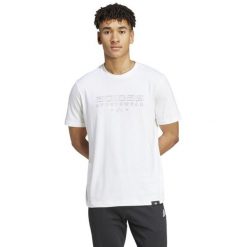 Koszulka męska adidas Tech Linear Graphic. Białe buty sportowe męskie Adidas, bez zapięcia, na fitness i siłownię. Za 99.00 zł.