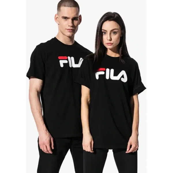 Fila Koszulka Ss Pure Short Sleeve Shirt U , czarny, rozmiar M. Czarne t-shirty damskie Fila, m, bez wzorów, z materiału, klasyczne, bez kołnierzyka. W wyprzedaży za 99.99 zł.