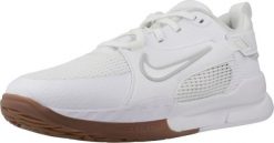 Buty Nike Crosscourt JR FN2231-100. Buty sportowe męskie Nike, bez zapięcia. Za 283.05 zł.