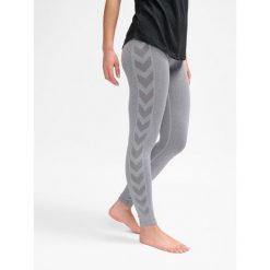 Damskie legginsy bezszwowe Hummel Ci Scrunch. Szare legginsy damskie Hummel, bez wzorów, na jogę i pilates. Za 173.00 zł.
