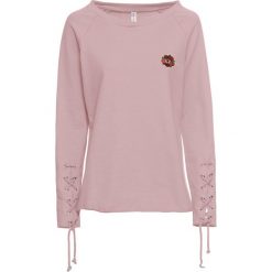 Bluza ze sznurowaniem bonprix stary jasnoróżowy. Bluzy damskie marki bonprix. Za 49.99 zł.