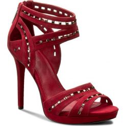 Sandały MICHAEL MICHAEL KORS - Honey 40R7HNHA1S Cherry. Klapki damskie marki MICHAEL Michael Kors. W wyprzedaży za 529.00 zł.