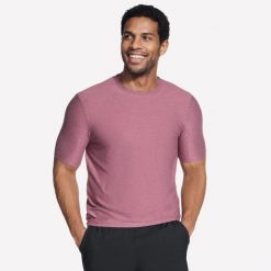 T-shirt sportowy z krótkim rękawem męski Go Dri All Day Tee. Czerwone t-shirty męskie Skechers, l, bez wzorów, z materiału, sportowe, bez kołnierzyka. Za 159.99 zł.