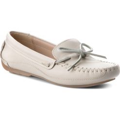 Mokasyny CLARKS - Natala Rio 261230594 White Leather. Mokasyny damskie Clarks. W wyprzedaży za 229.00 zł.