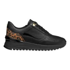 Baskets Femme Baskets Geox D DESYA Noir Noir Geox. Czarne obuwie sportowe damskie Geox, bez wzorów. Za 553.05 zł.