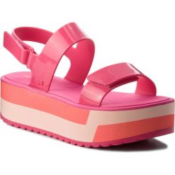 Sandały ZAXY - Slash Plat Sandal Fem 17525 Pink 90063 AA285087 02064. Klapki damskie marki Zaxy. W wyprzedaży za 179.00 zł.