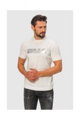 EMPORIO ARMANI Biały t-shirt męski ze srebrnym logo, Rozmiar S. Białe t-shirty męskie Emporio Armani, m, z aplikacjami, prążkowane, bez kołnierzyka. W wyprzedaży za 285.99 zł.
