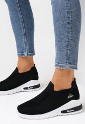Czarne Buty Sportowe Artista. Czarne obuwie sportowe damskie Born2be, z aplikacjami. Za 54.99 zł.